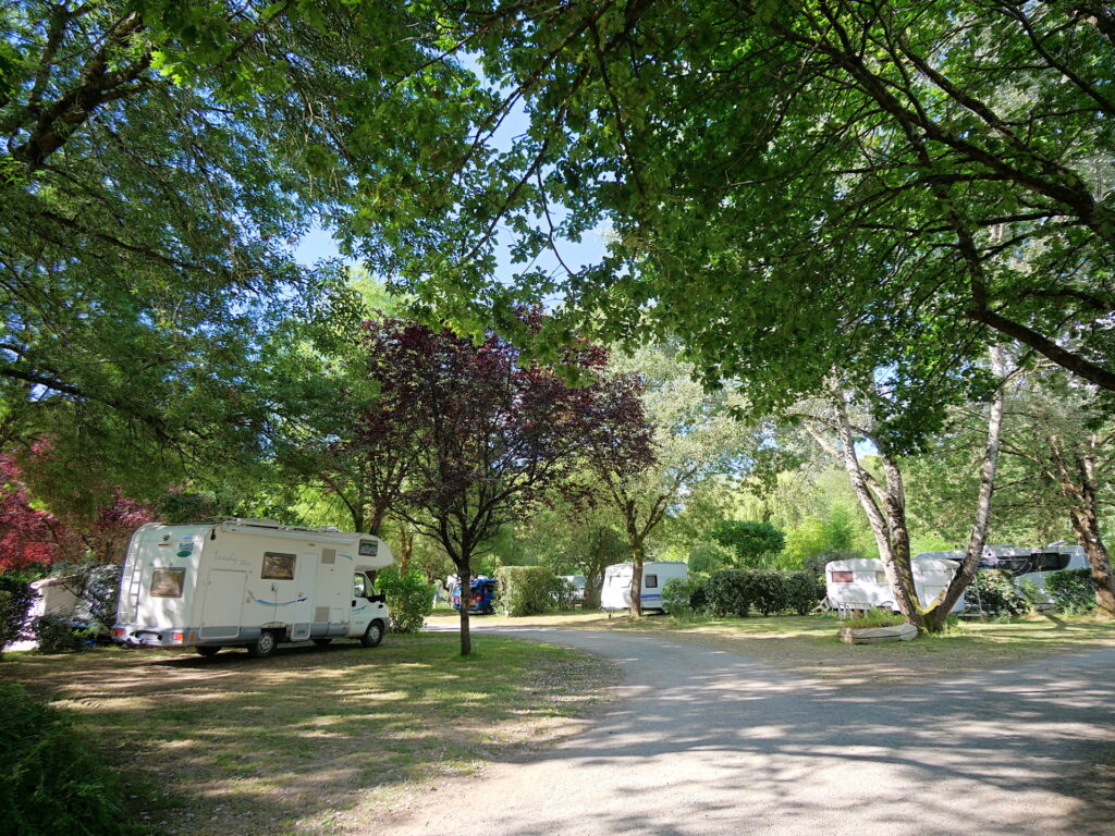 emplacements camping caravaning Nantes - tente caravane camping-car - Camping Pause Loire